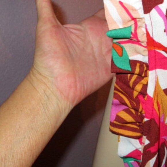 Maia FLORAL Dress Size 20W SHIFT Flutter TIERED Babydoll RUFFLE Pintuck HAWAIIAN - Picture 5 of 12